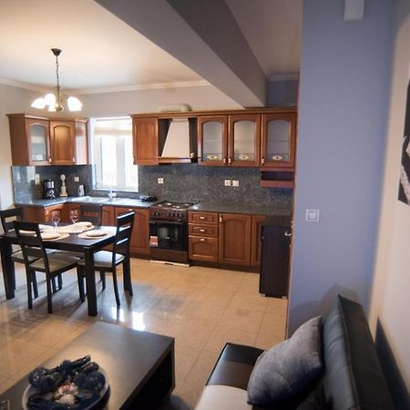 Nicks Cosy Apartment Lefkada City Bagian luar foto